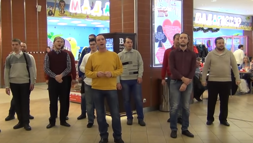 Christmas Flash Mob in Russia